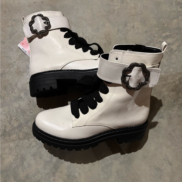 Sam & Libby Samantha Combat Boots 8 New Faux Leather Zip Lace Up Embellished - Picture 1 of 7